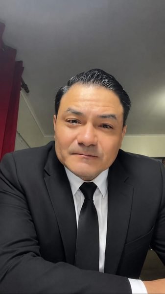 ROBINSON MORALES ABURTO